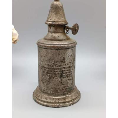 Ancienne Lampe Pigeon Métallique