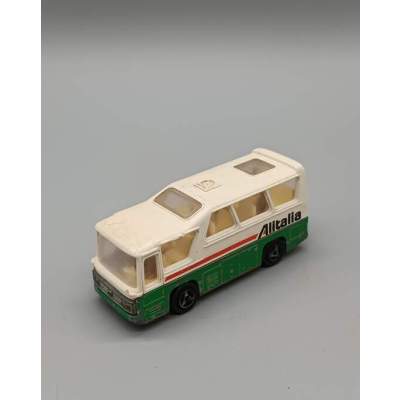 Minibus Alitalia Majorette n° 262 1/87