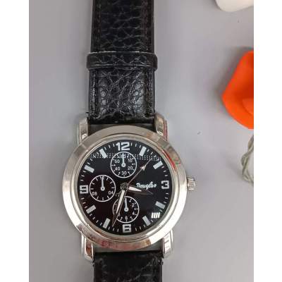 Montre Douglas Homme