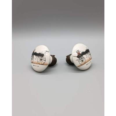 Poignées de Porte en Porcelaine Motif Calèche Vintage