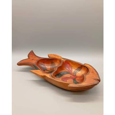Plat Apéritif Bois Exotique Forme Poisson