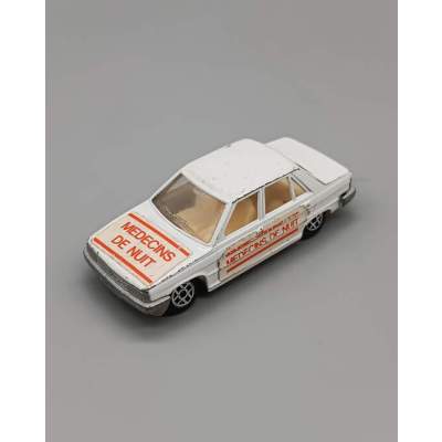 Renault 9 Medecins de Nuit Norev
