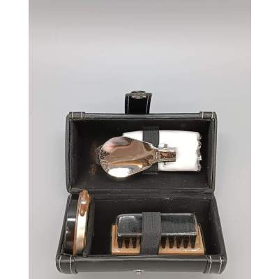 Set de Voyage Nettoyage à Chaussures