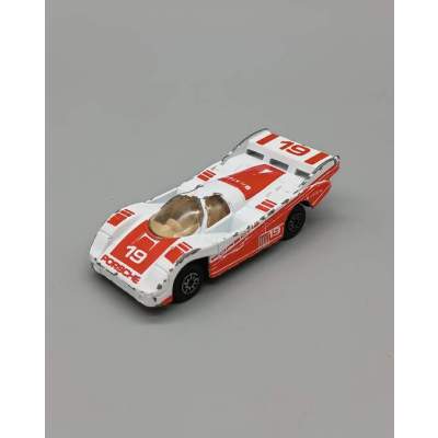 Porsche 956 n°19 MC Toy