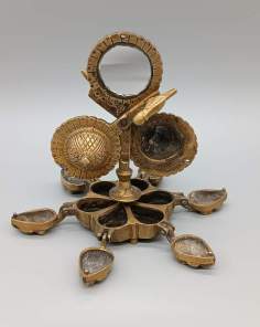 Ancien Coffret à Maquillage Tika Hindou en Laiton