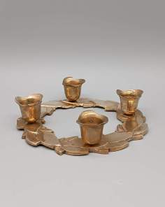 Bougeoir Rond avec 4 Boutons de Fleurs en Laiton