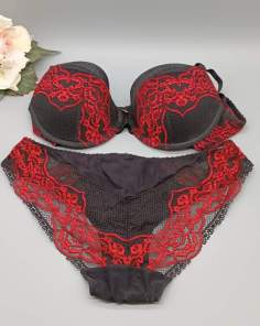 Ensemble Lingerie Rouge Gorge Sexy Tulle et Dentelle