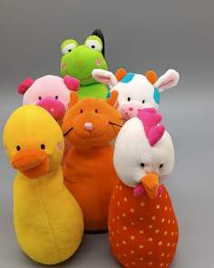 Jeu de quilles en tissu lilliputiens