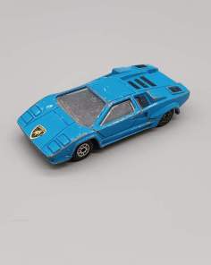 Lamborghini Countach Bleue Mc Toy