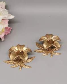 Bougeoirs Fleurs et Feuilles en Laiton