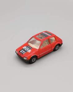 Voiture Peugeot 205 GTI Rouge Mc Toy