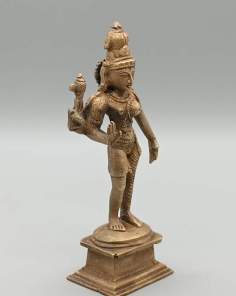 Statuette Indienne à 3 bras en Bronze