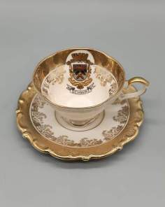 Tasse et Soucoupe en Porcelaine Fine Baumgartner SCHWAZ
