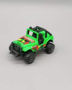 Voiture 4x4 Jeep Turbo